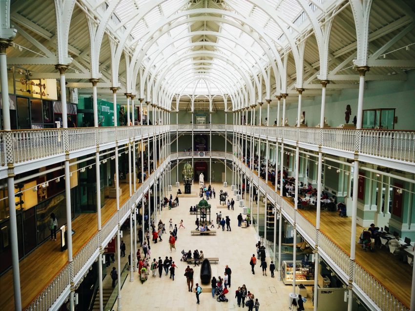 Discovering the Top Attractions in Edinburgh